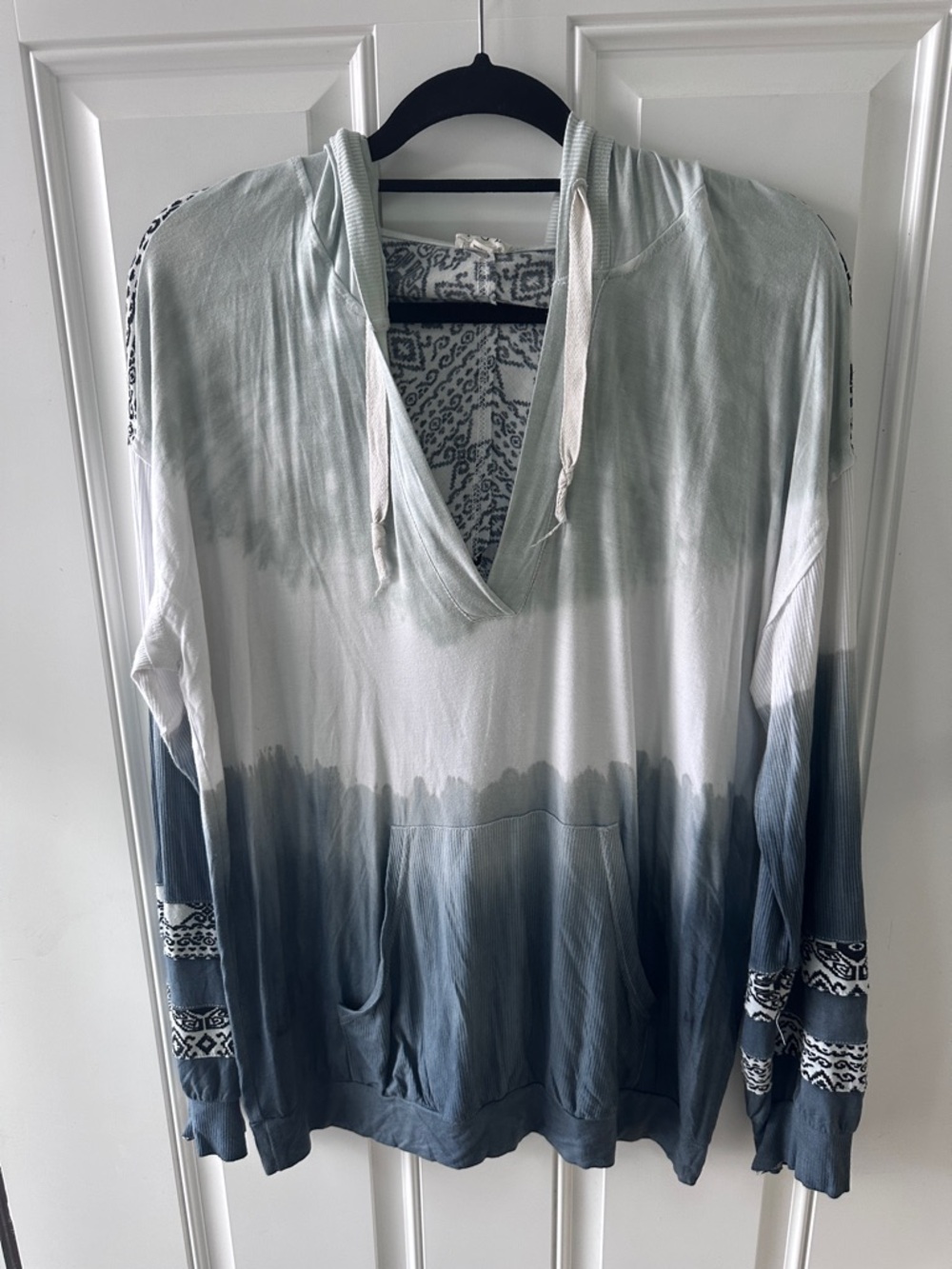 POL Light Hooded Pullover with zipper detail on sleeves.